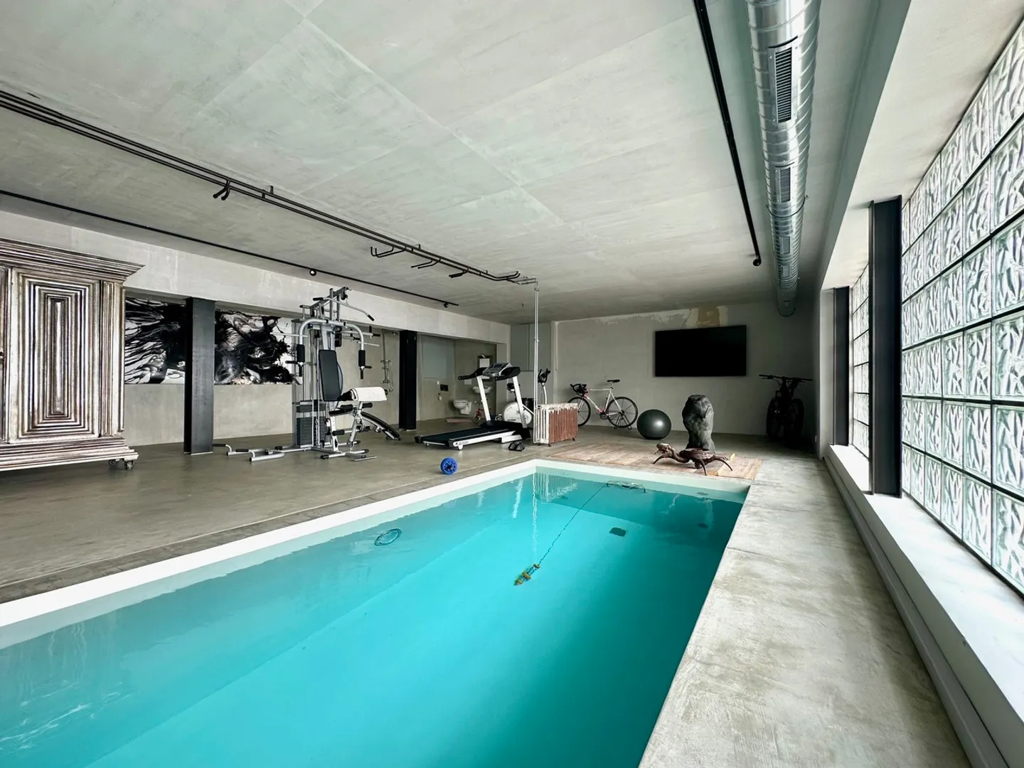 Casa loft moderna con vista spettacolare a Ronco sopra Ascona - Foto 21 di 23