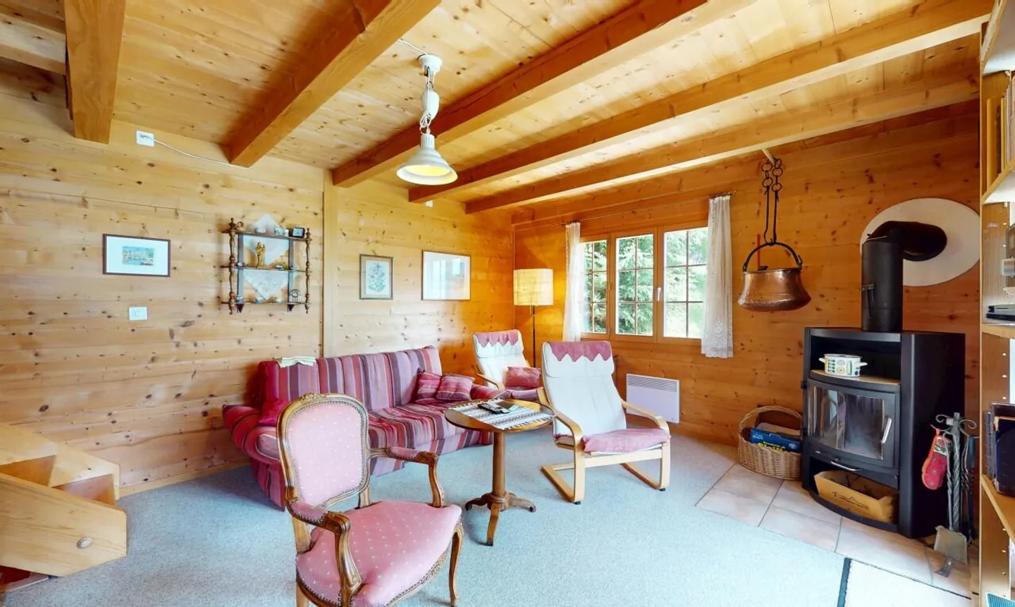 Chalet for sale - Photo 9 of 11