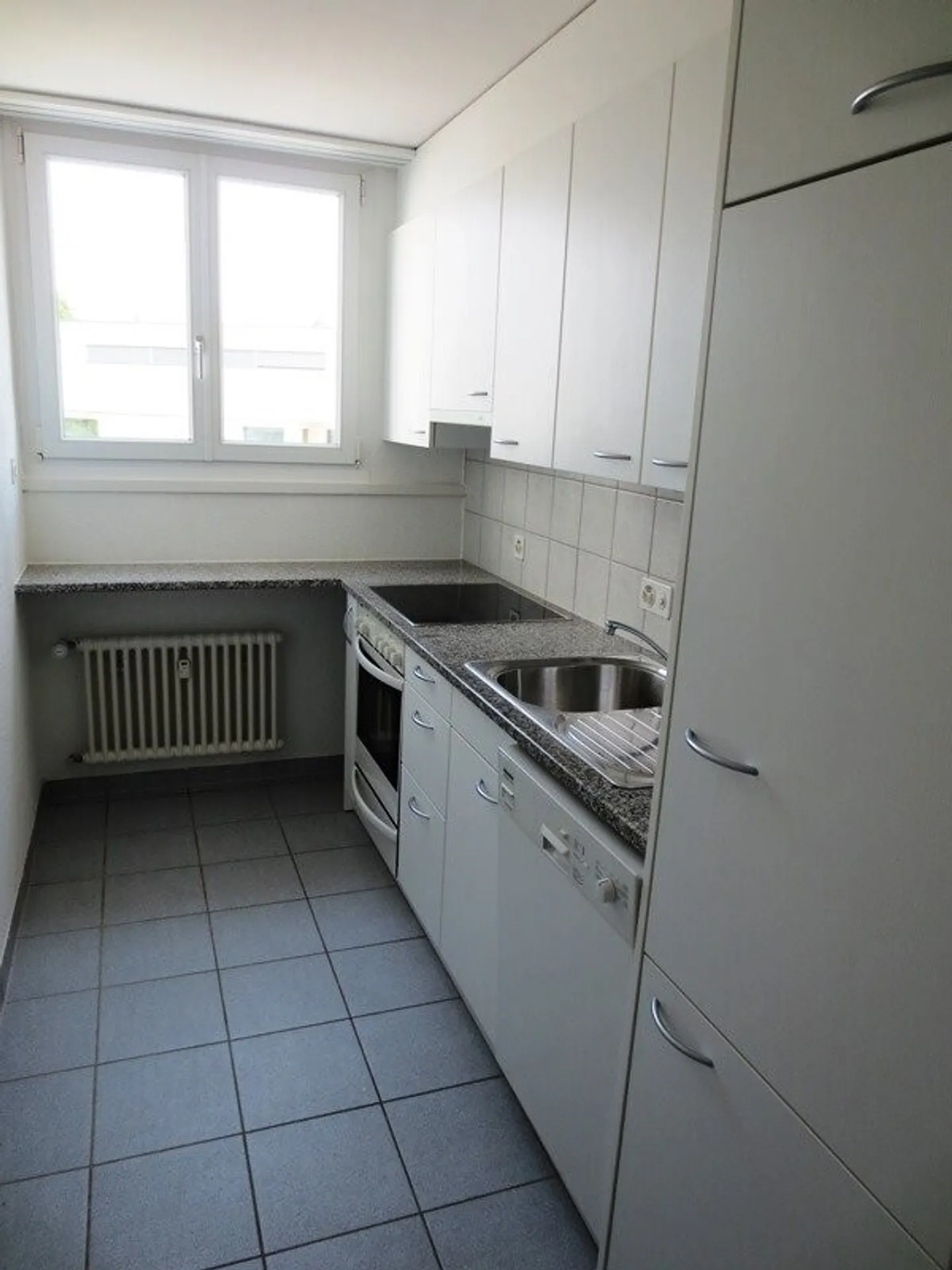 Modernes Apartment in Allschwil - Foto 3 von 4