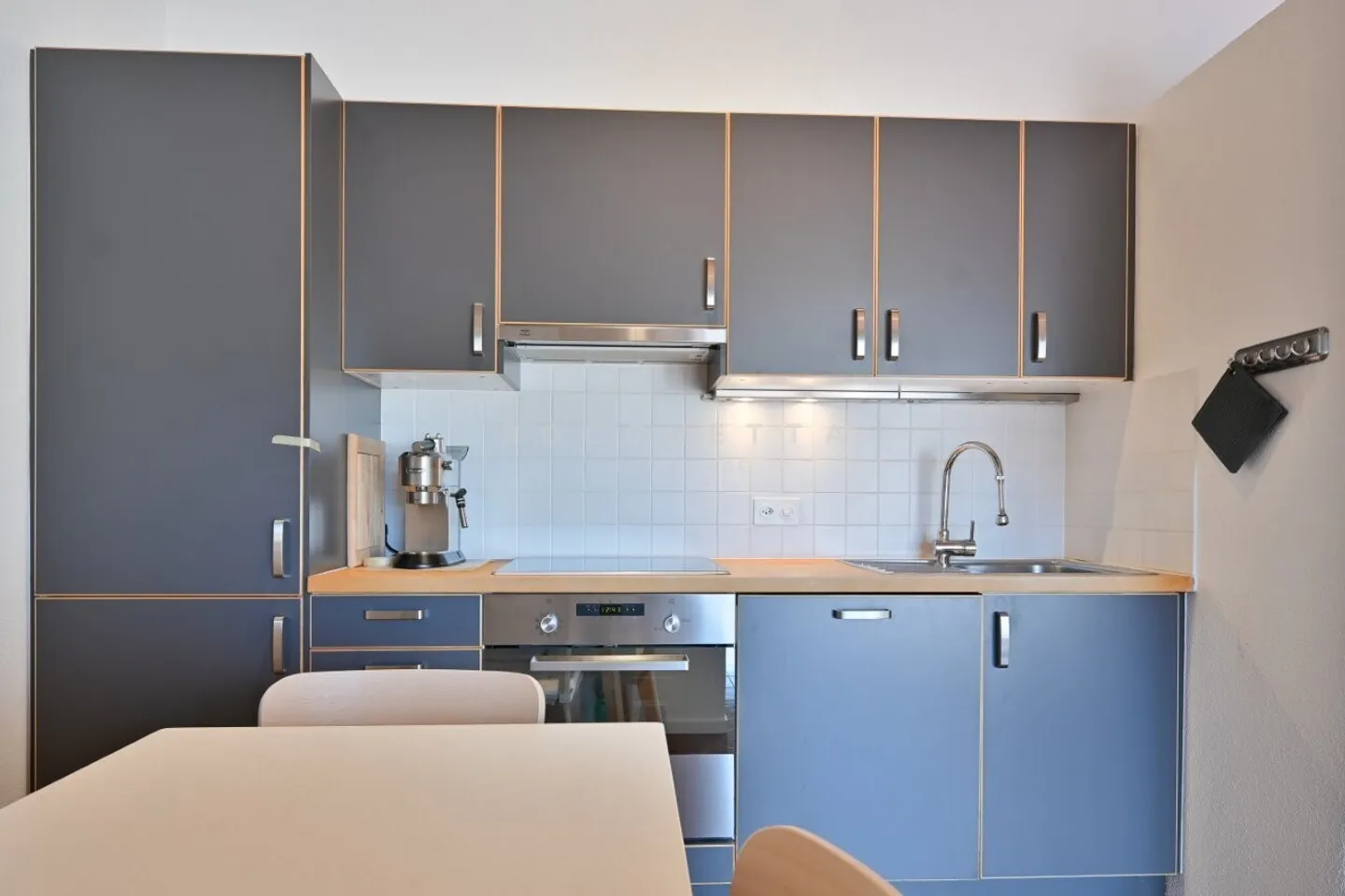 Charming furnished duplex apartment with large terrace - Photo 8 of 11