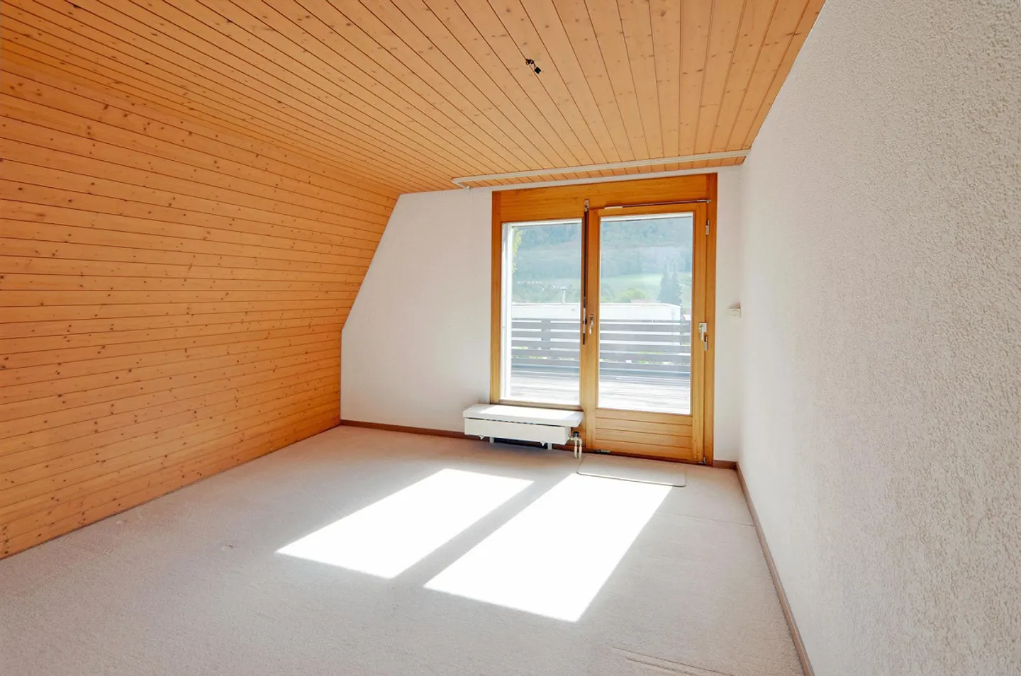 A Home in the Green with a View in Hofstetten-Flüh SO - Photo 5 of 13