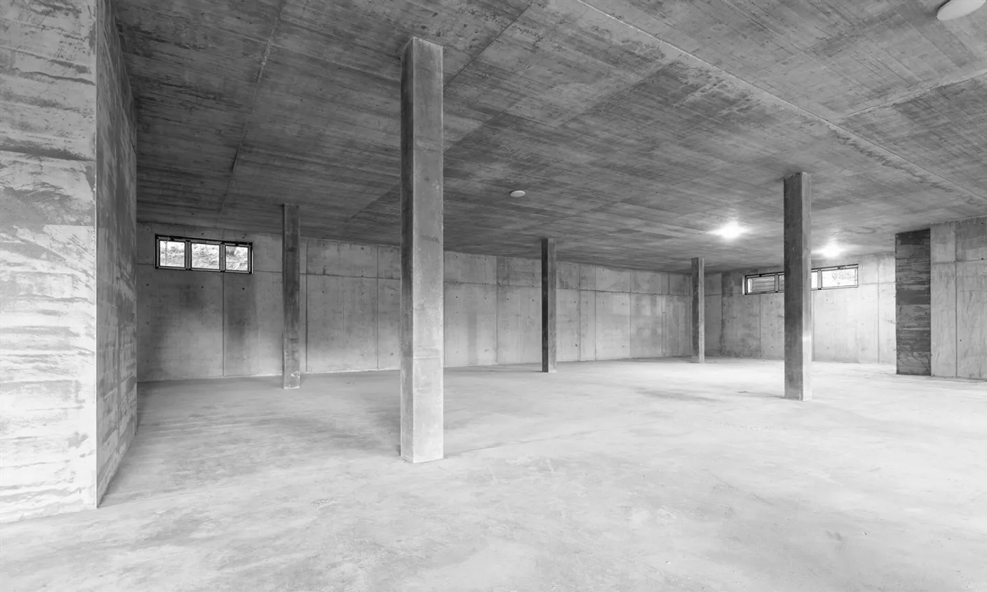 STABILE COMMERCIALE-INDUSTRIALE-ARTIGIANALE A VACALLO - Photo 4 of 10