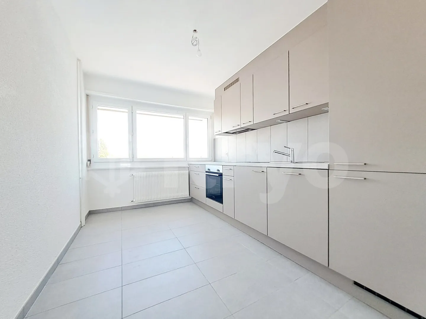 Appartement 4.5 pièces rénové - Photo 1 sur 7
