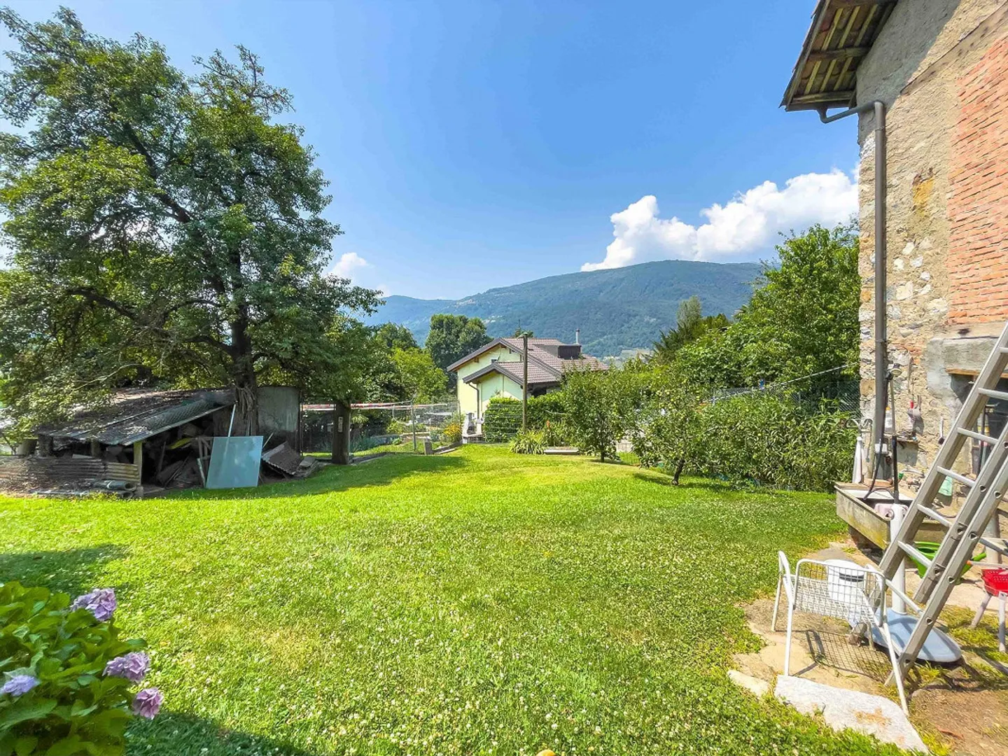 Building land for real estate operation in Cadempino - Photo 3 of 5