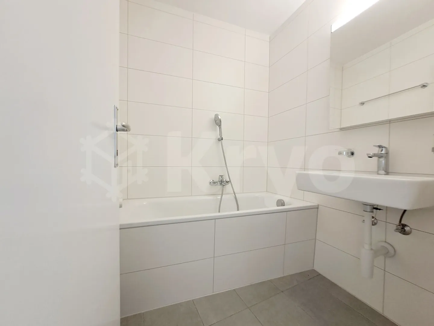 Appartement 4.5 pièces rénové - Photo 7 sur 7