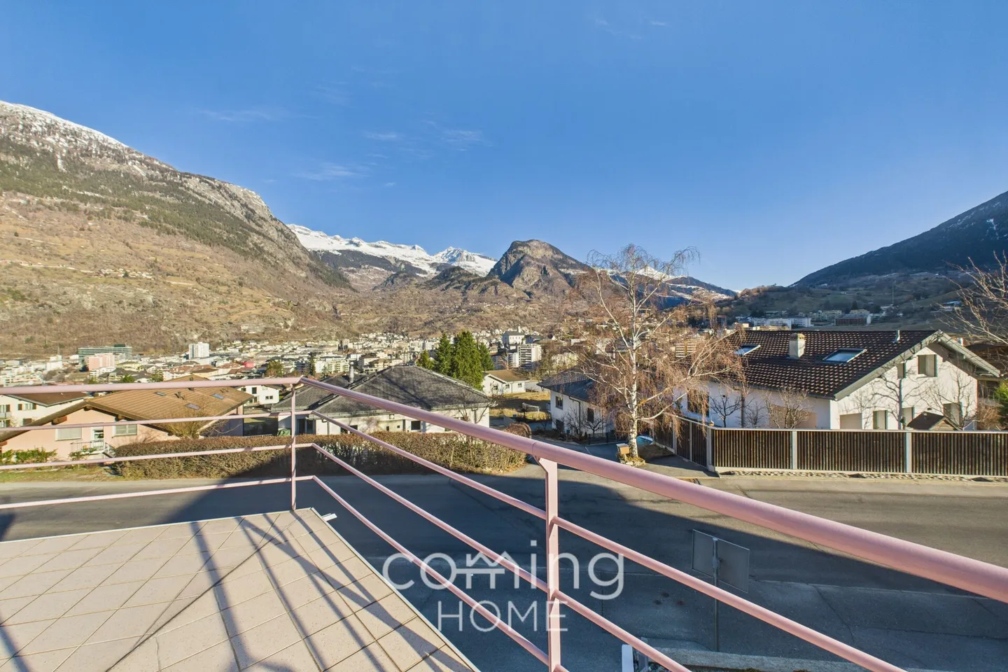 Casa unifamiliare straordinaria a Brig Glis - Architettonicamente notevole, soleggiata - Foto 4 di 17