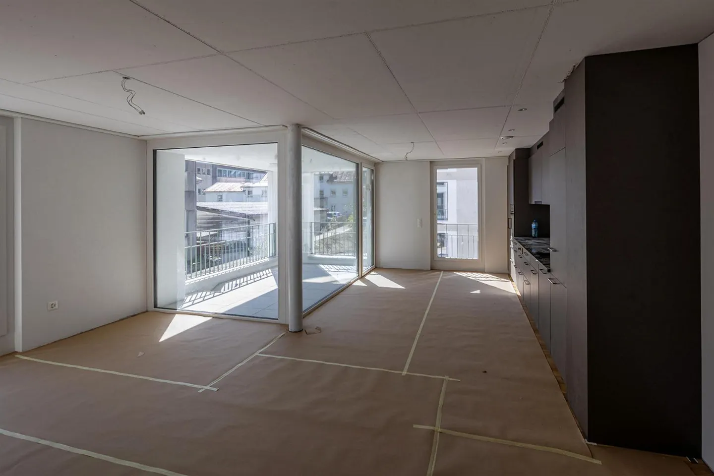 Première location appartements 3.5 pièces développement Lunde Netstal - Photo 3 sur 11