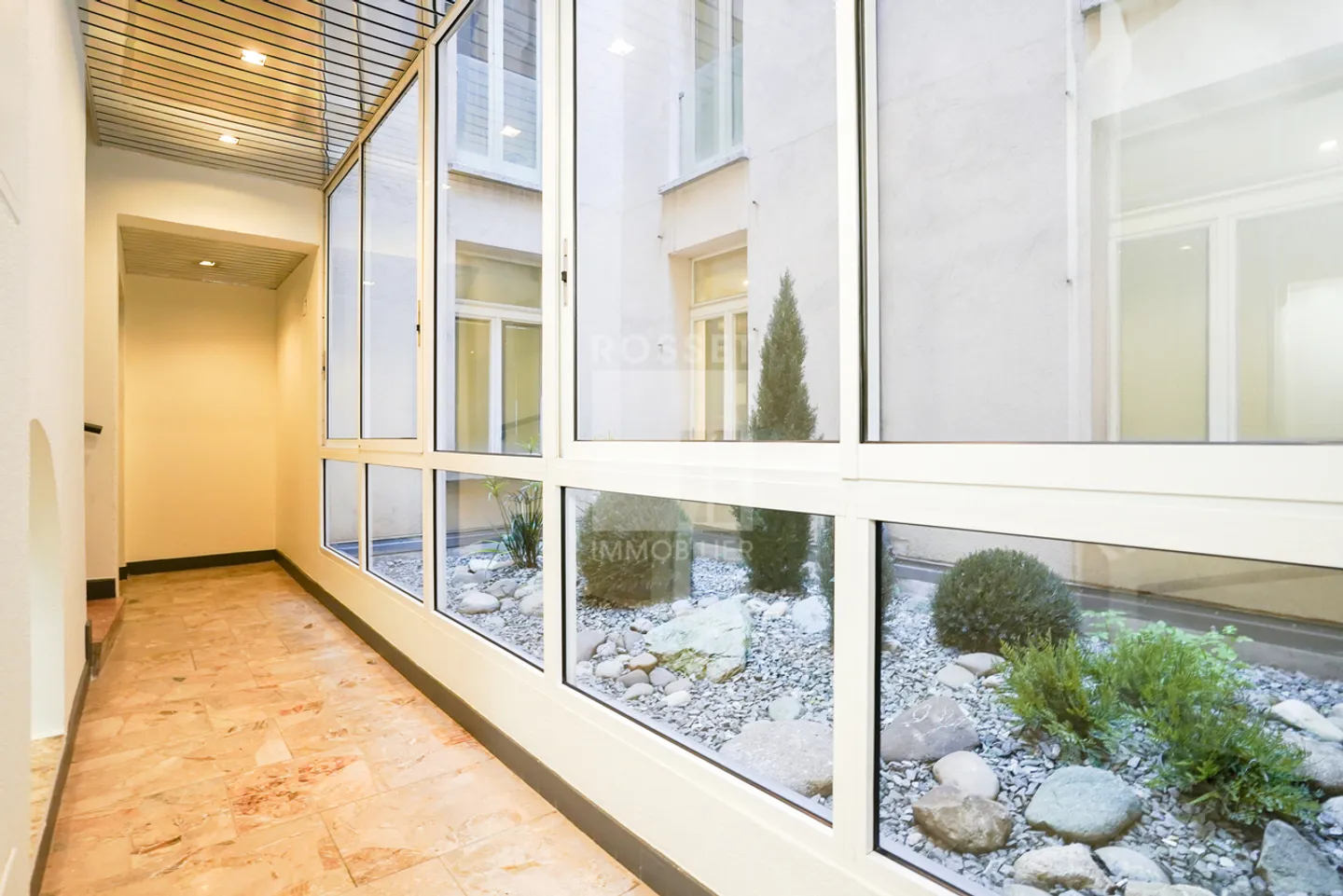 Büros von ca. 158 m² im 5. Stock - Foto 2 von 3