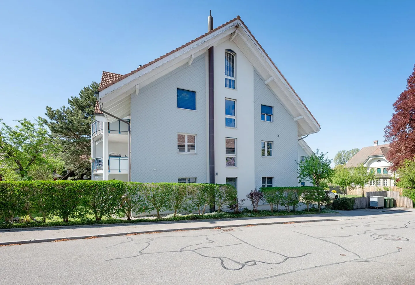 Spacious living like in a detached house - Photo 2 of 14