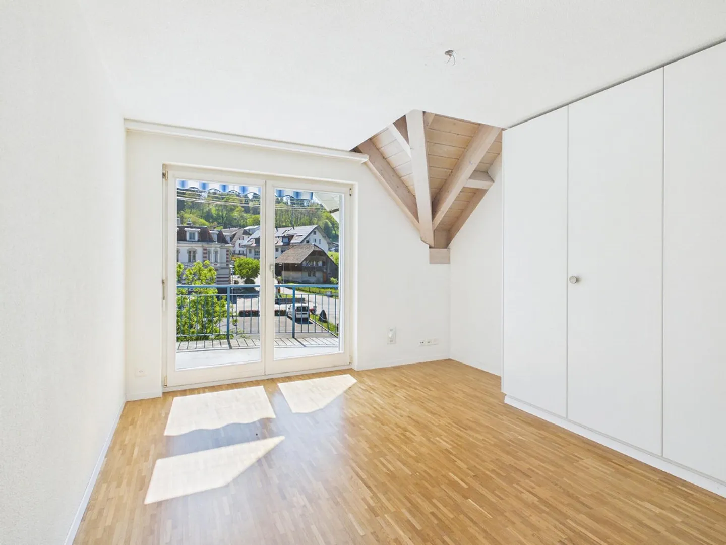 Spacious living like in a detached house - Photo 11 of 14