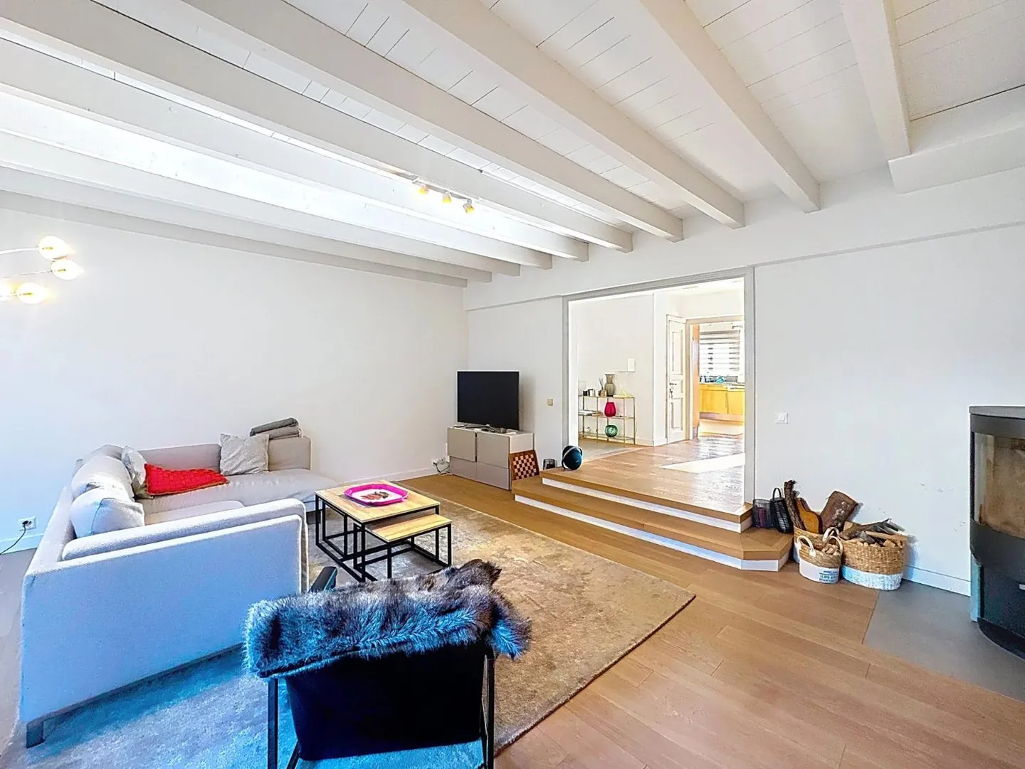 Ein elegantes Haus im Herzen von Founex mit Blick auf den See - Foto 3 von 7