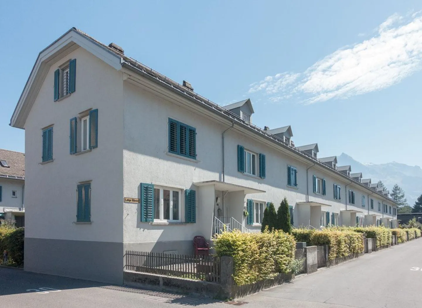 Emplacement adapté aux enfants, près des commerces/école/jardin d'enfants - Photo 1 sur 13