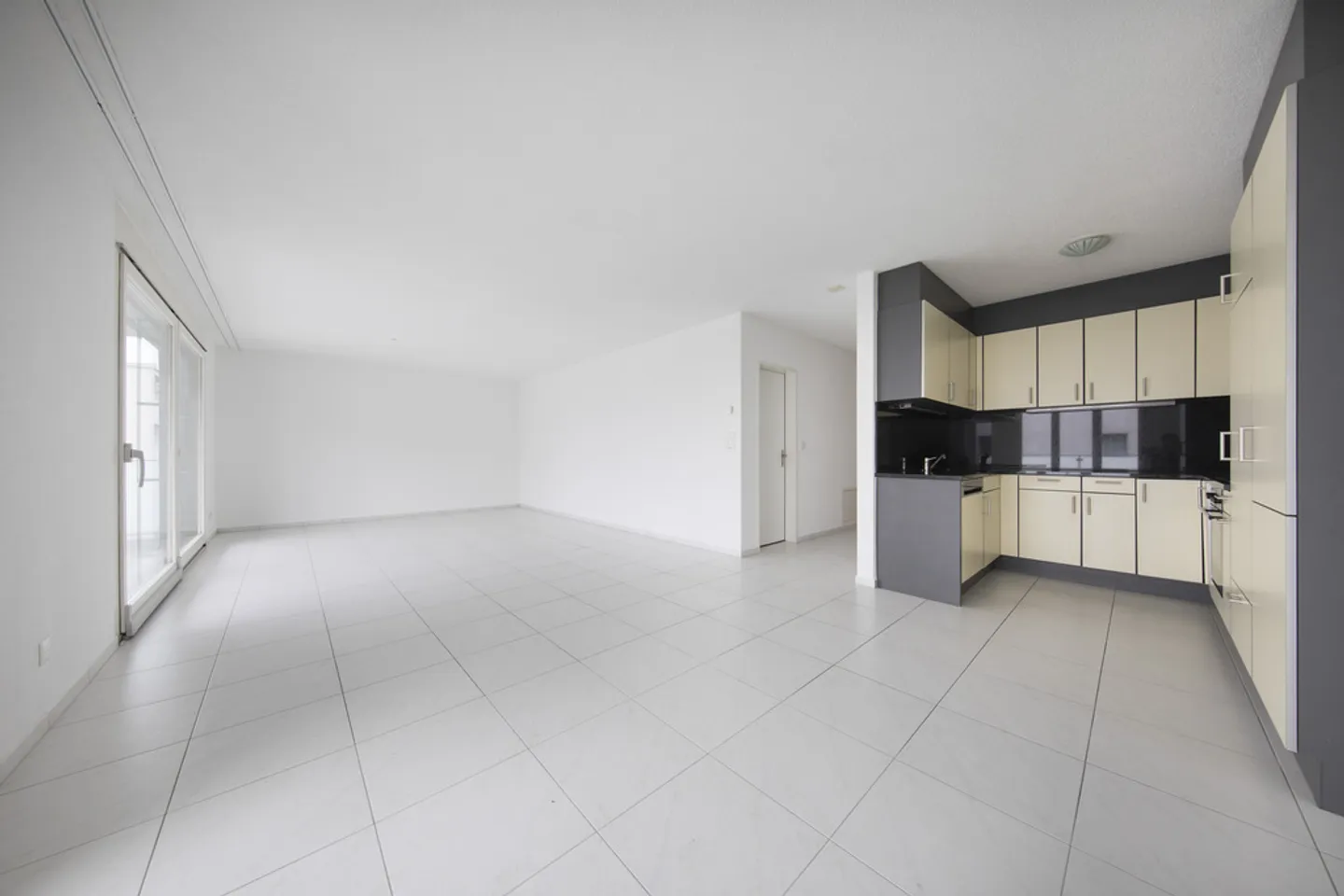 Appartement moderne de 5,5 pièces avec un excellent accès et confort ! - Photo 12 sur 12