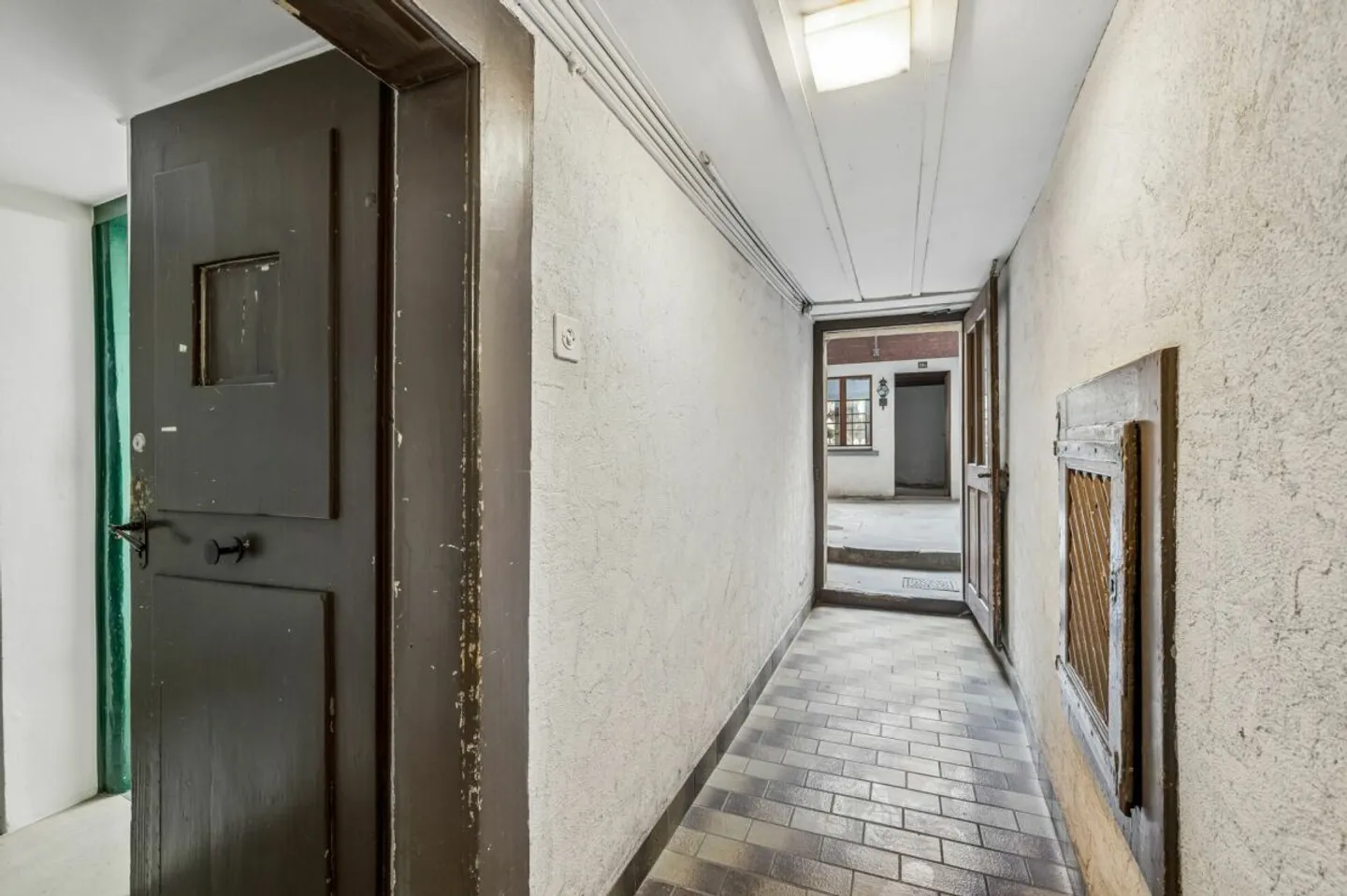Historisches Mehrfamilienhaus in einzigartiger Altstadtlage - Foto 3 von 16