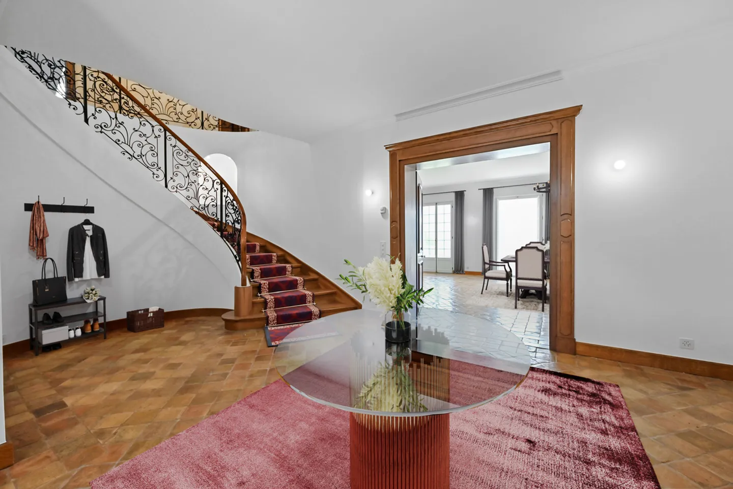 SION - LUXURIOUS MASTER PROPERTY - UNIQUE PRIVATE LOCATION - Photo 3 of 13