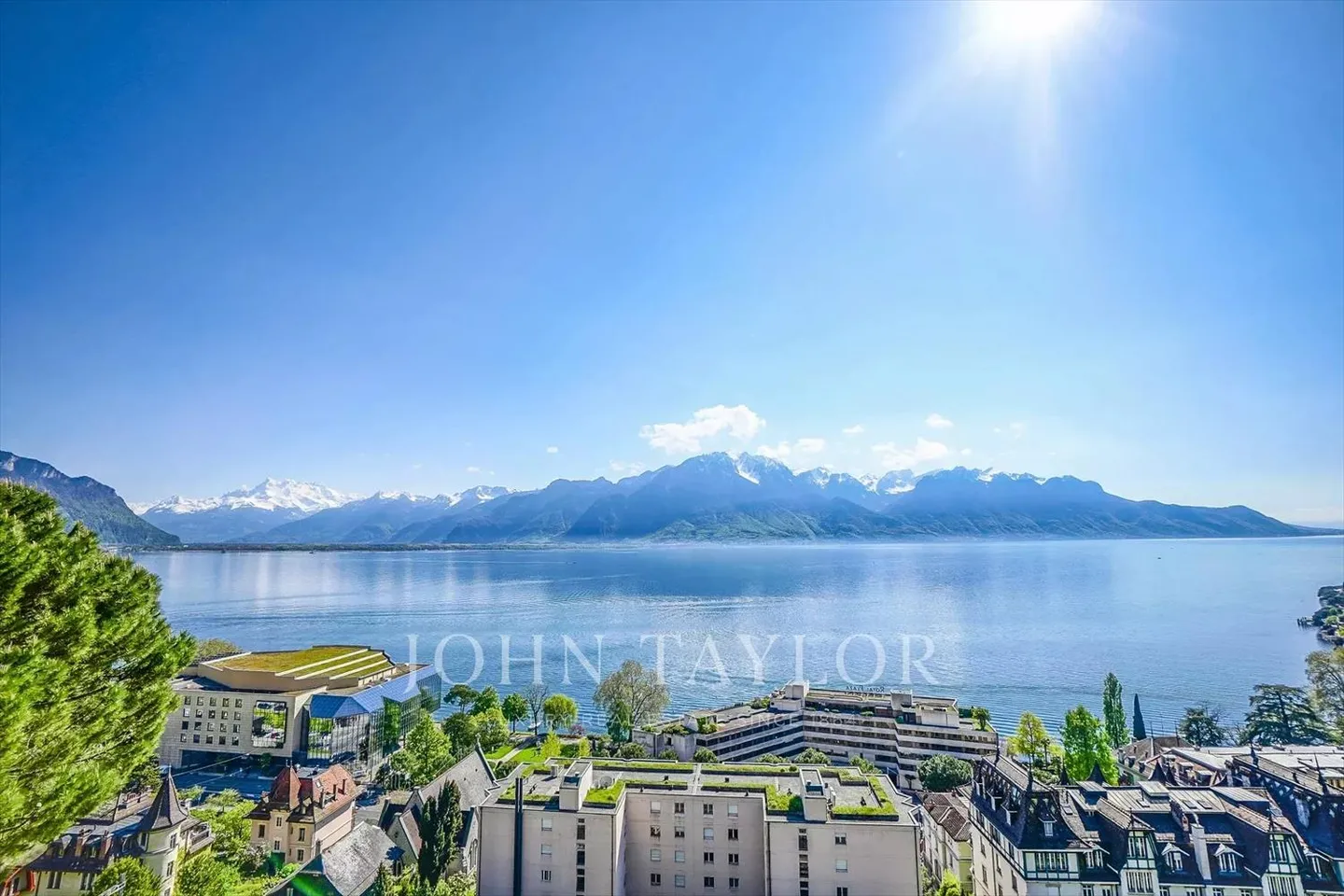 Appartamento di 160m2 con vista mozzafiato - Foto 3 di 11