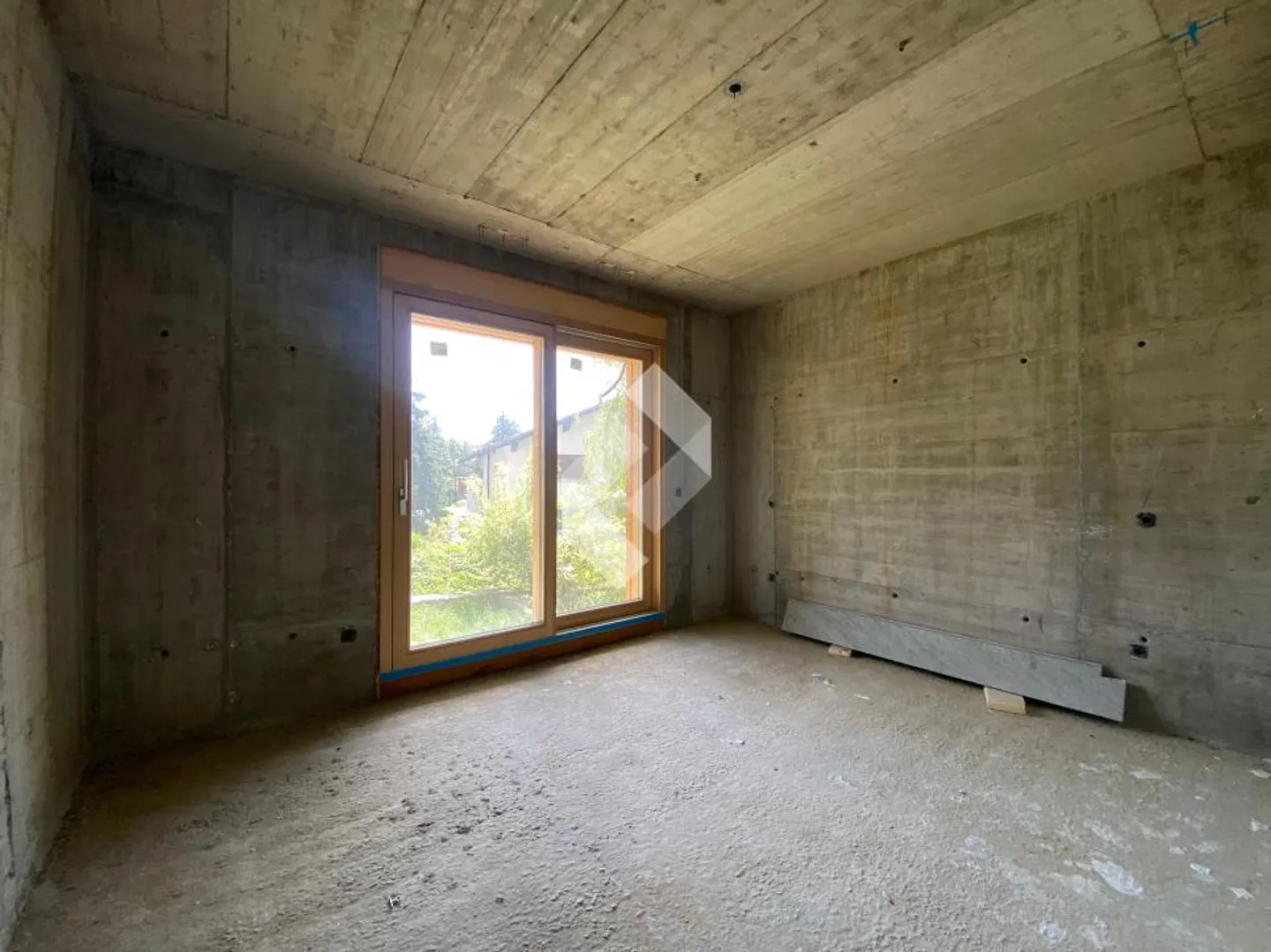 ALTIMA: 4.5 Room Ground Floor with Garden! - Photo 8 of 13