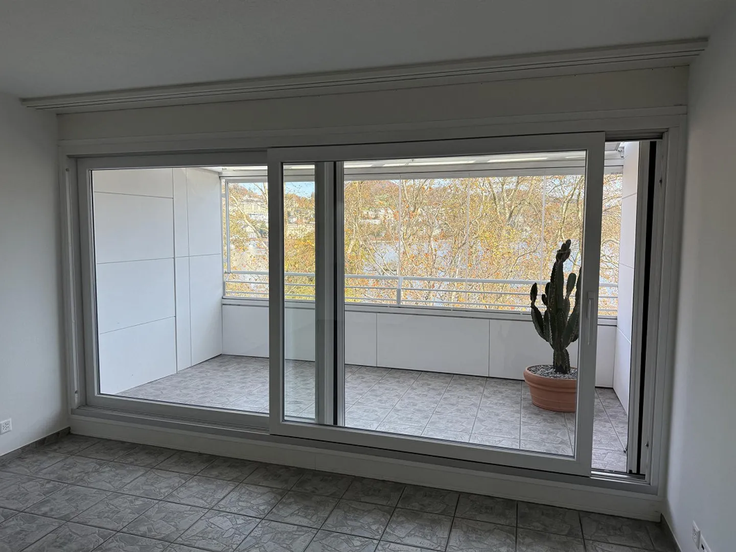 3.5 Room Maisonette Apartment near KKL / University - Photo 6 of 14