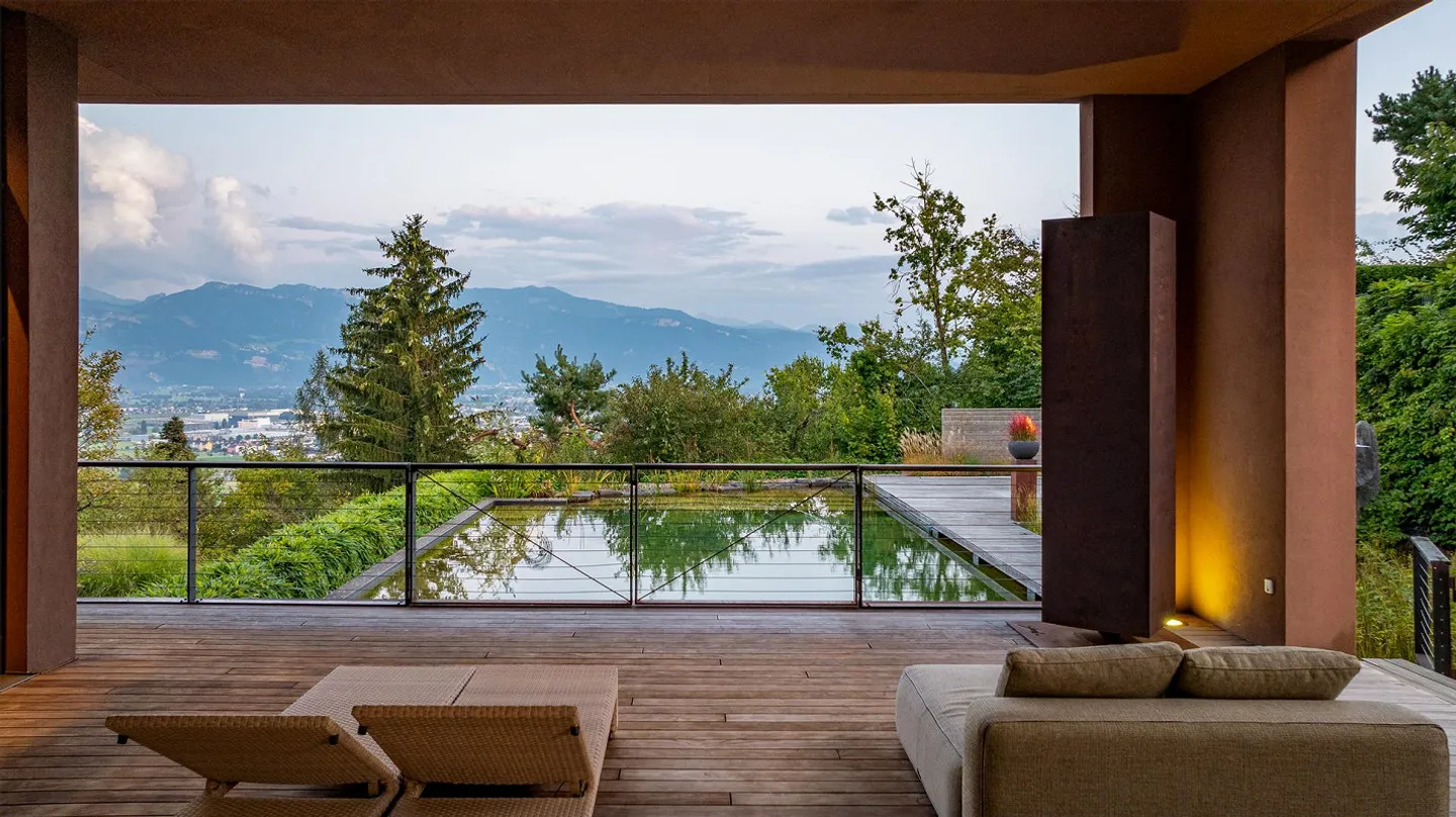 Maison individuelle de designer exclusive avec vue imprenable - Photo 2 sur 9
