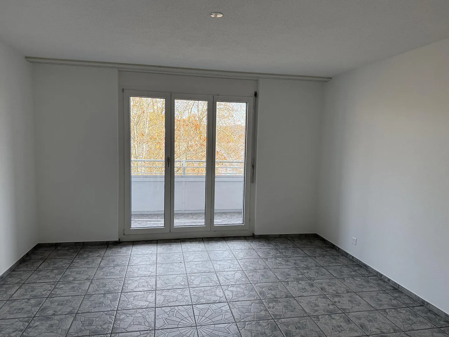 3.5 Room Maisonette Apartment near KKL / University - Photo 10 of 14