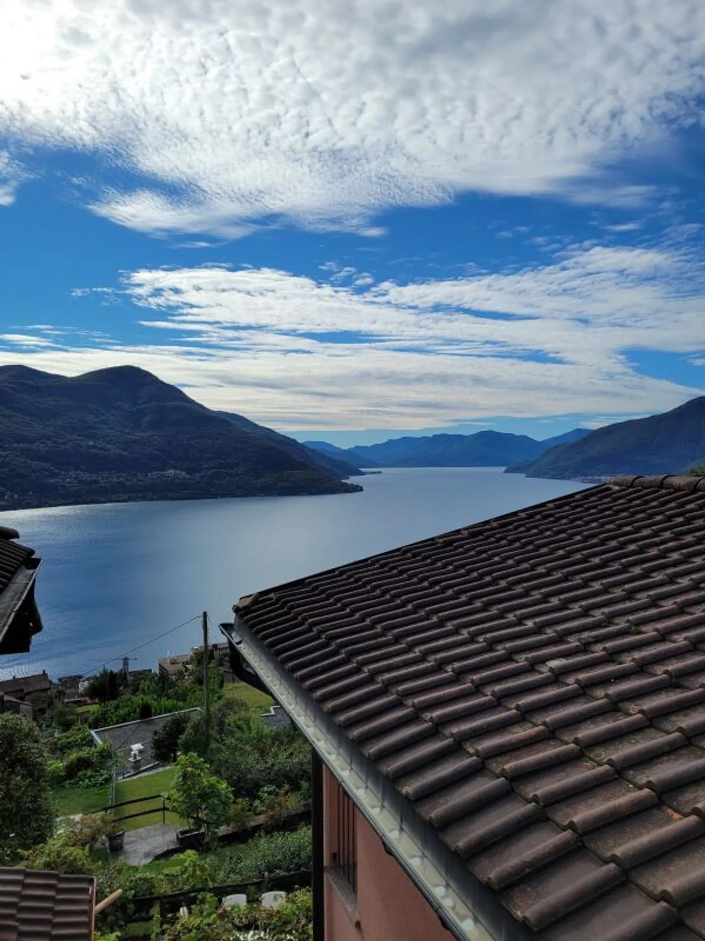 AFFITTO CON OPZIONE DI ACQUISTO - Casa ristrutturata di 4½ locali, con bella vista lago - Foto 1 di 6