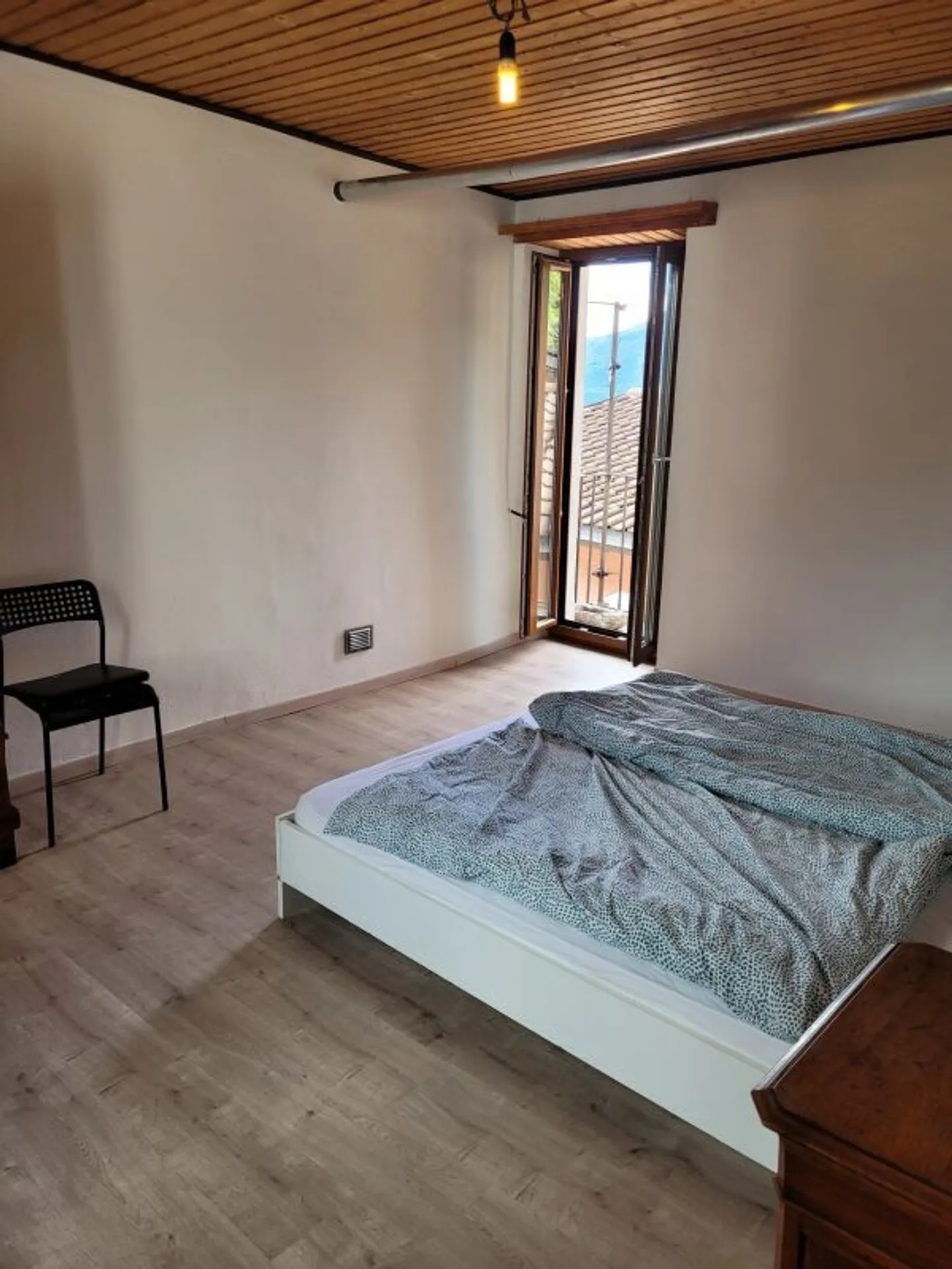 AFFITTO CON OPZIONE DI ACQUISTO - Casa ristrutturata di 4½ locali, con bella vista lago - Foto 5 di 6