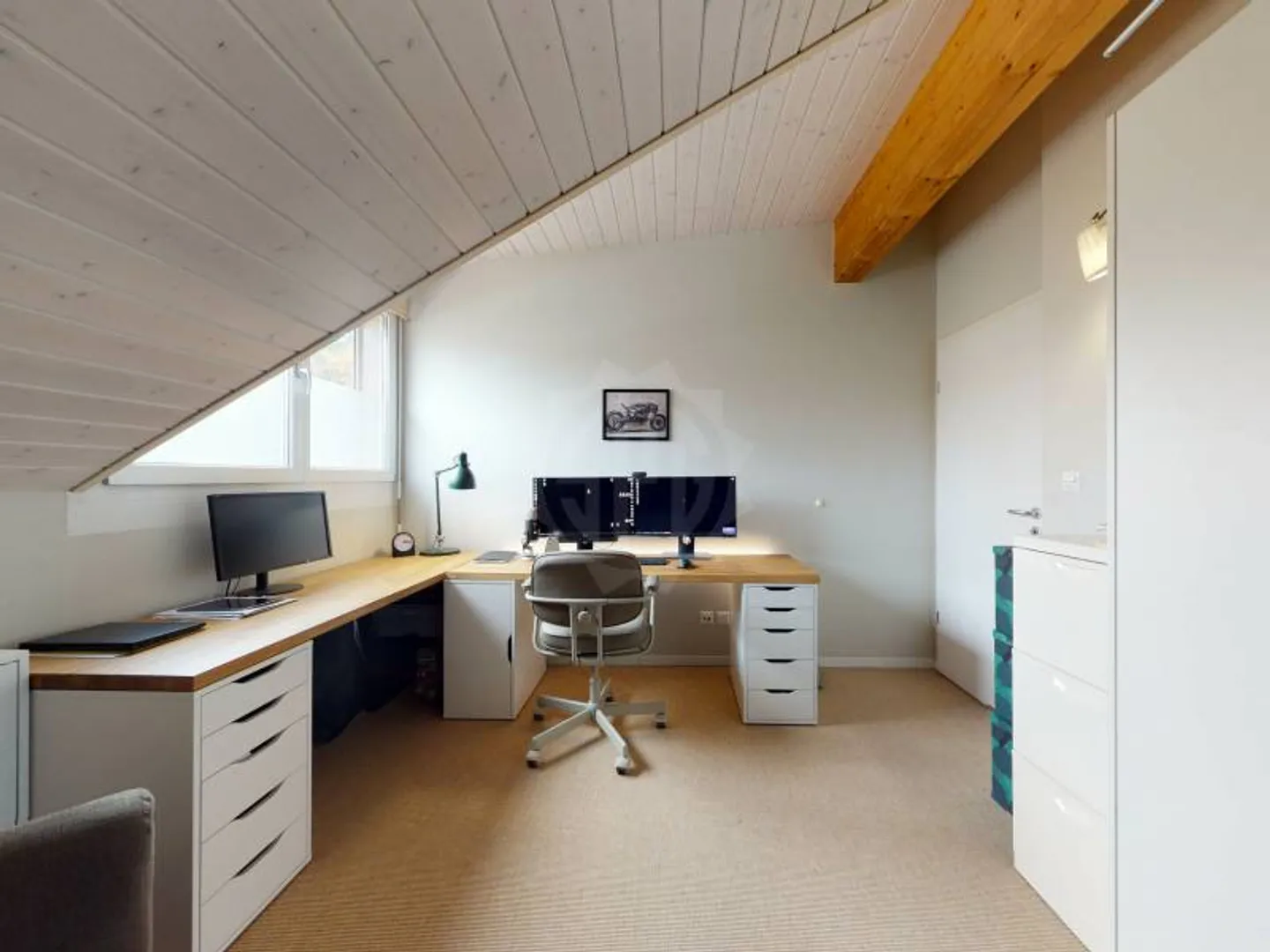 Charming Semi-Detached Villa - Photo 11 of 12