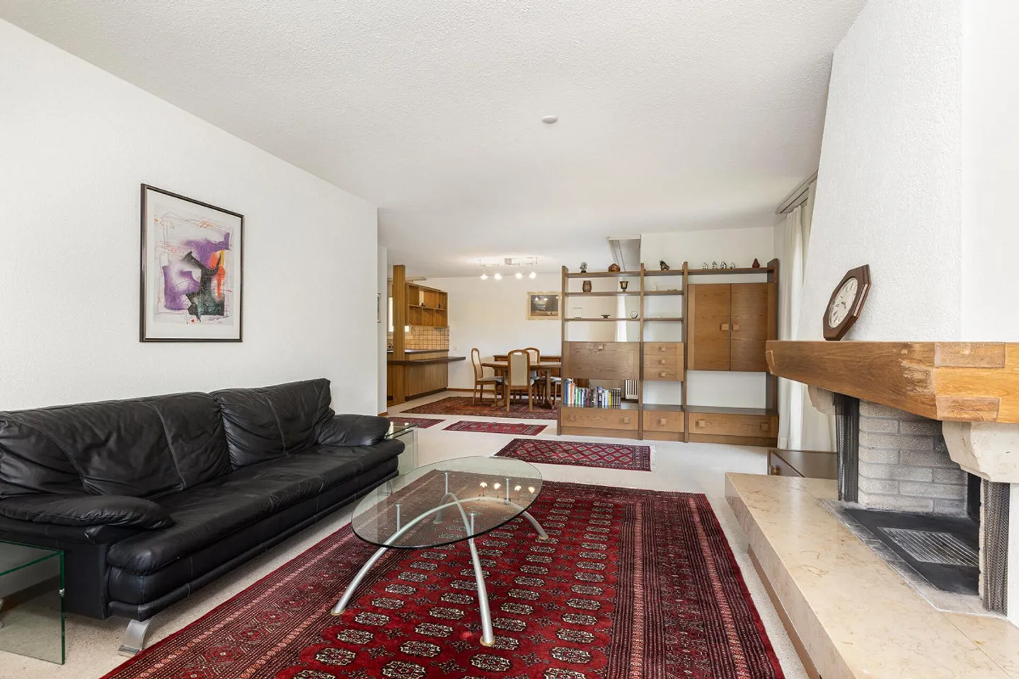 THE PRICE-PERFORMANCE HIT FOR A FAMILY - Attractive 4.5 Room Apartment - Photo 17 of 21