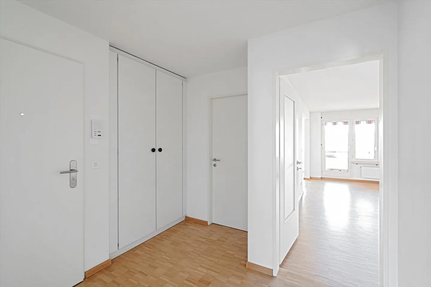 Wohnung mit Gartensitzplatz - Foto 7 von 8