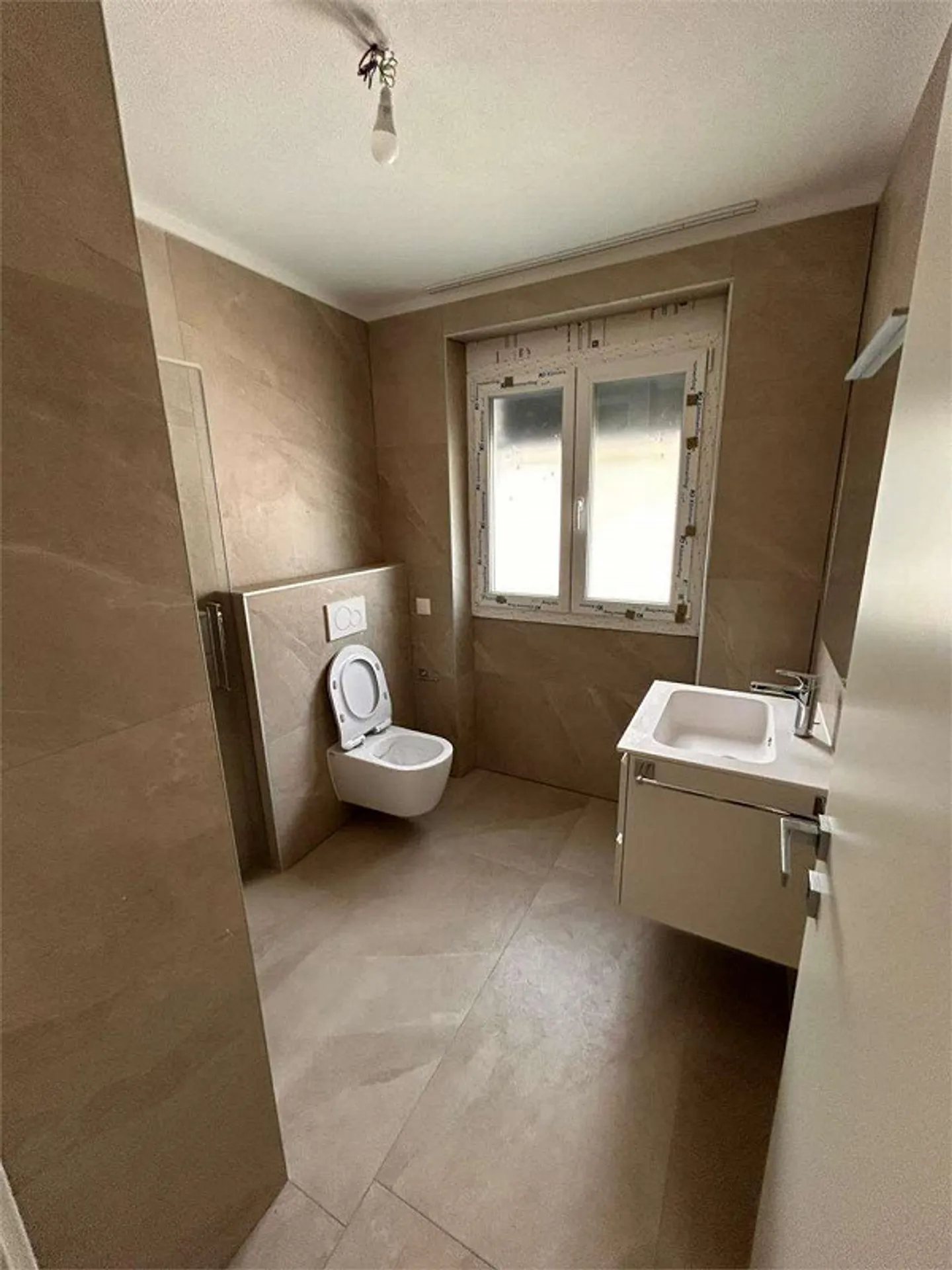 Casa bifamiliare con 4,5 stanze a Cresciano - Foto 12 di 13