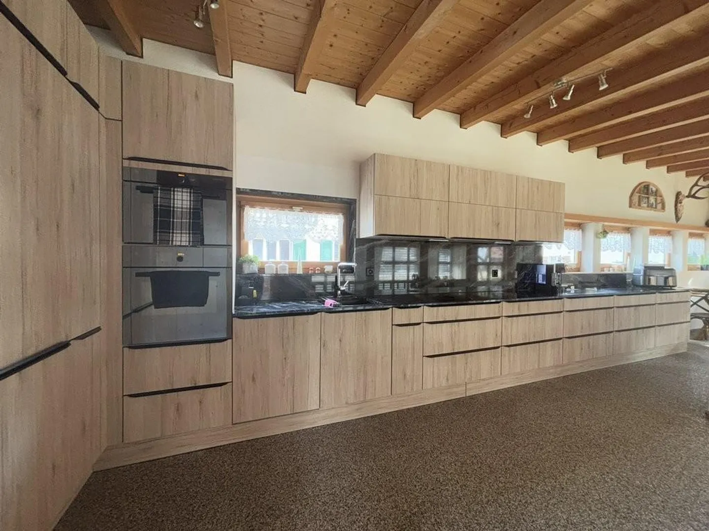 Vivre comme dans une maison de famille - Photo 4 sur 11