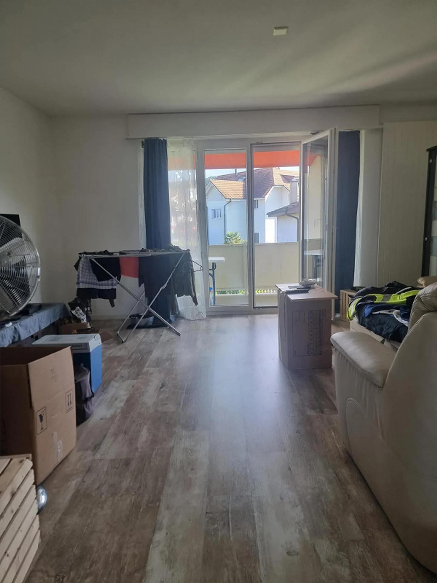 Charmante appartement 3.5 pièces dans un endroit calme à Radelfingen - Photo 6 sur 8