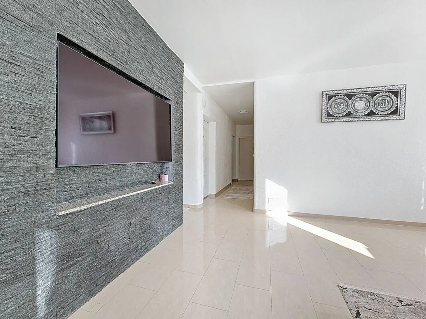 Charmante Wohnung in Saint-Imier - Foto 2 von 13