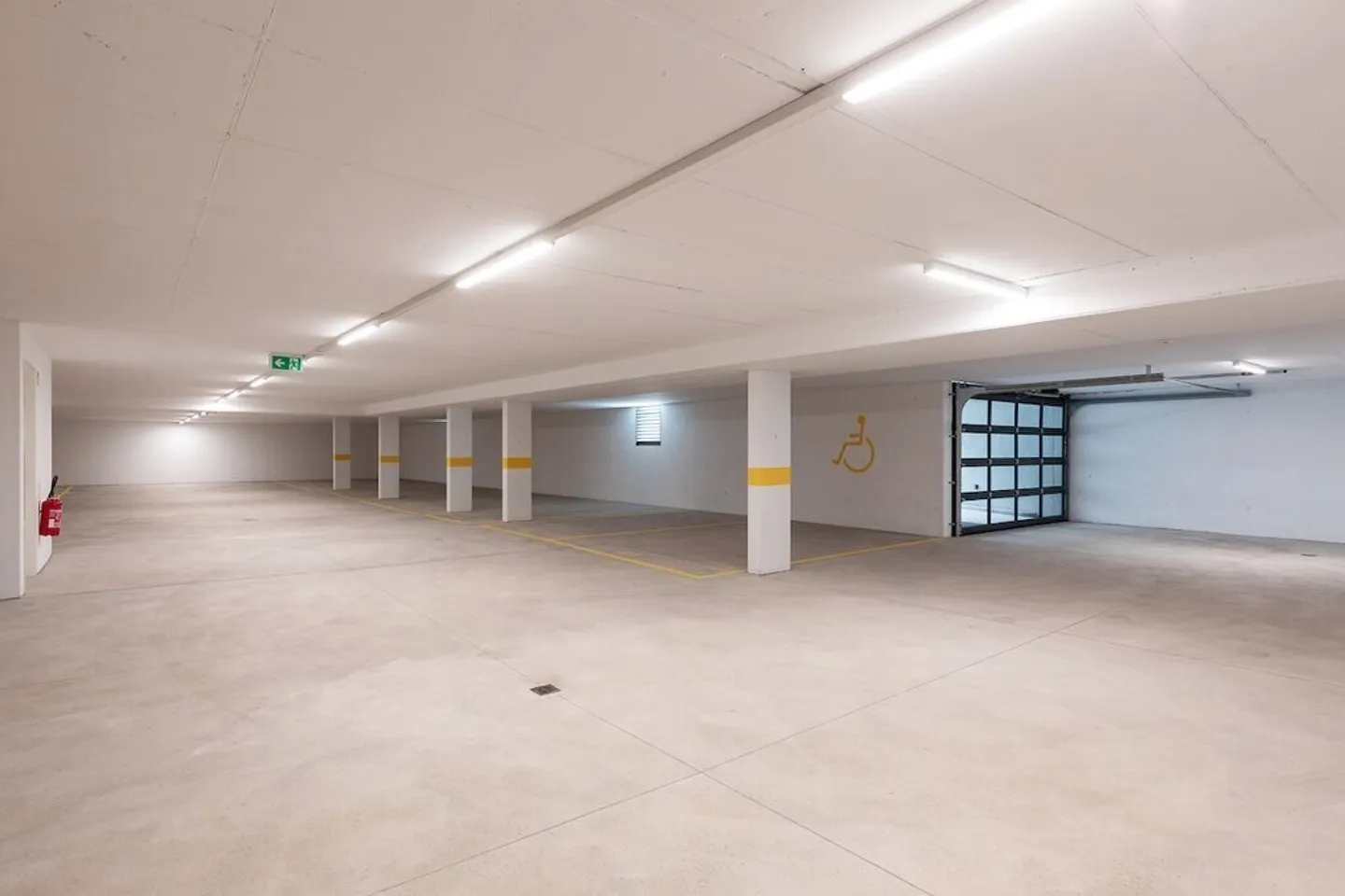 Parkplätze zur Miete in strategischer Lage - Foto 1 von 1