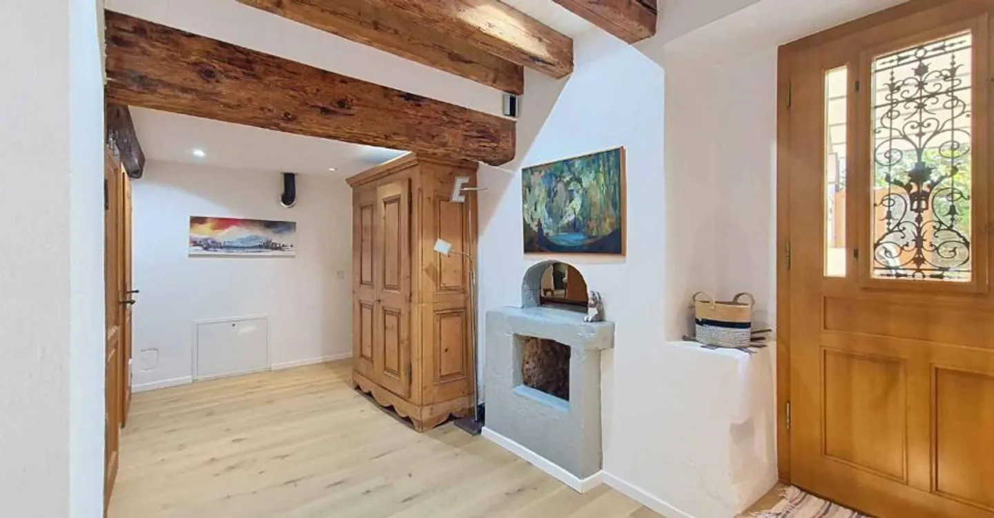 Casa di villaggio con due appartamenti nel cuore di Rances - Foto 7 di 12