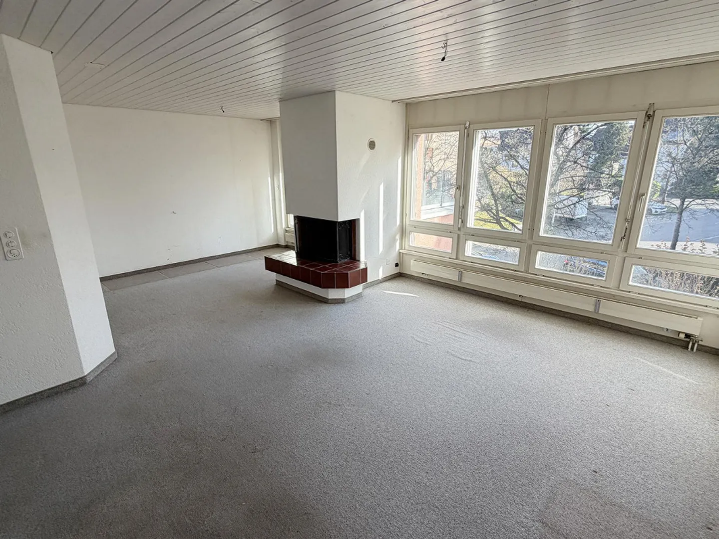 Vivere tranquillo e soleggiato in un quartiere privilegiato. - Foto 7 di 26