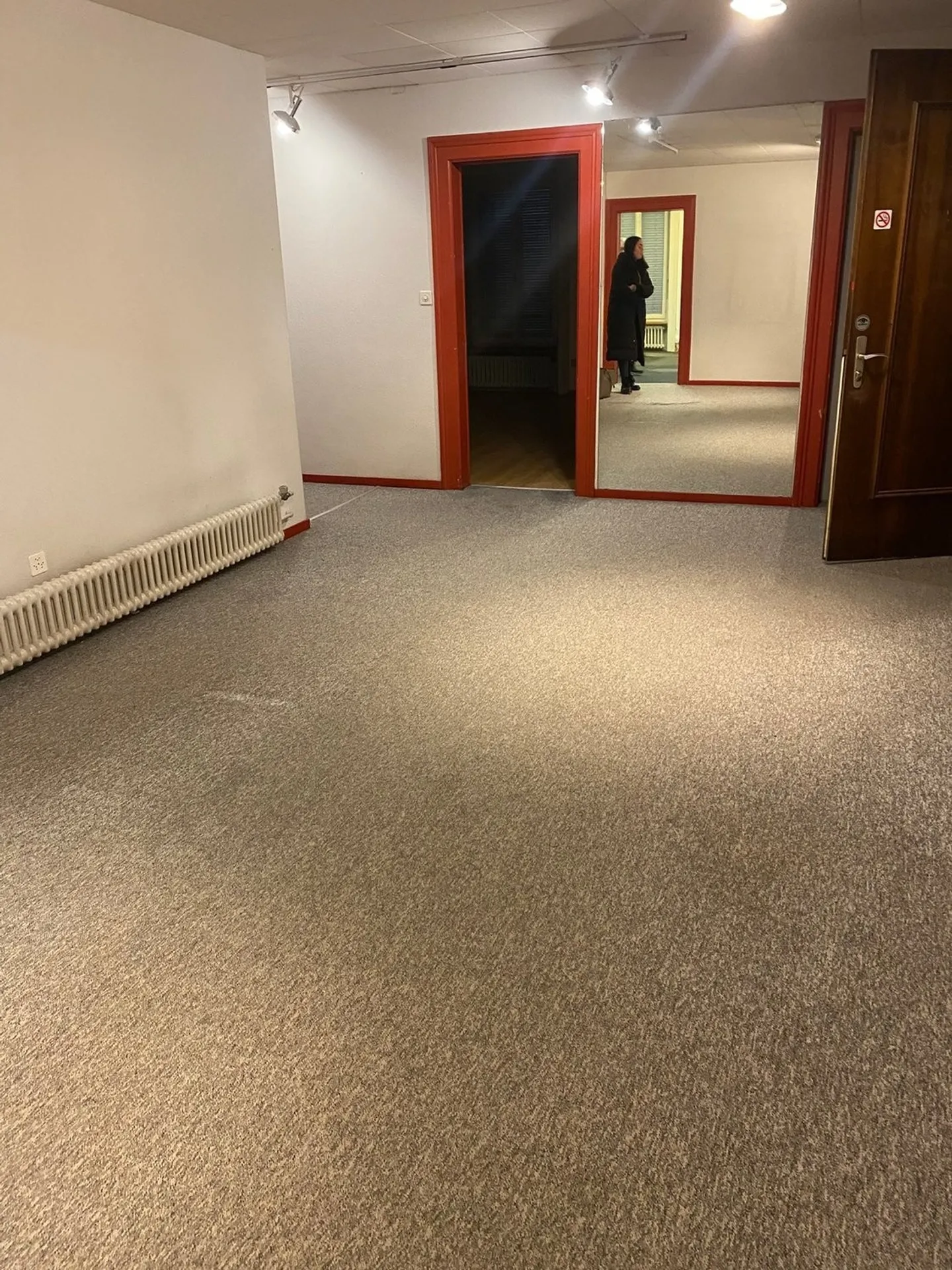 Spazio per idee - Utilizzo temporaneo in una posizione centrale a Biel - Foto 3 di 11