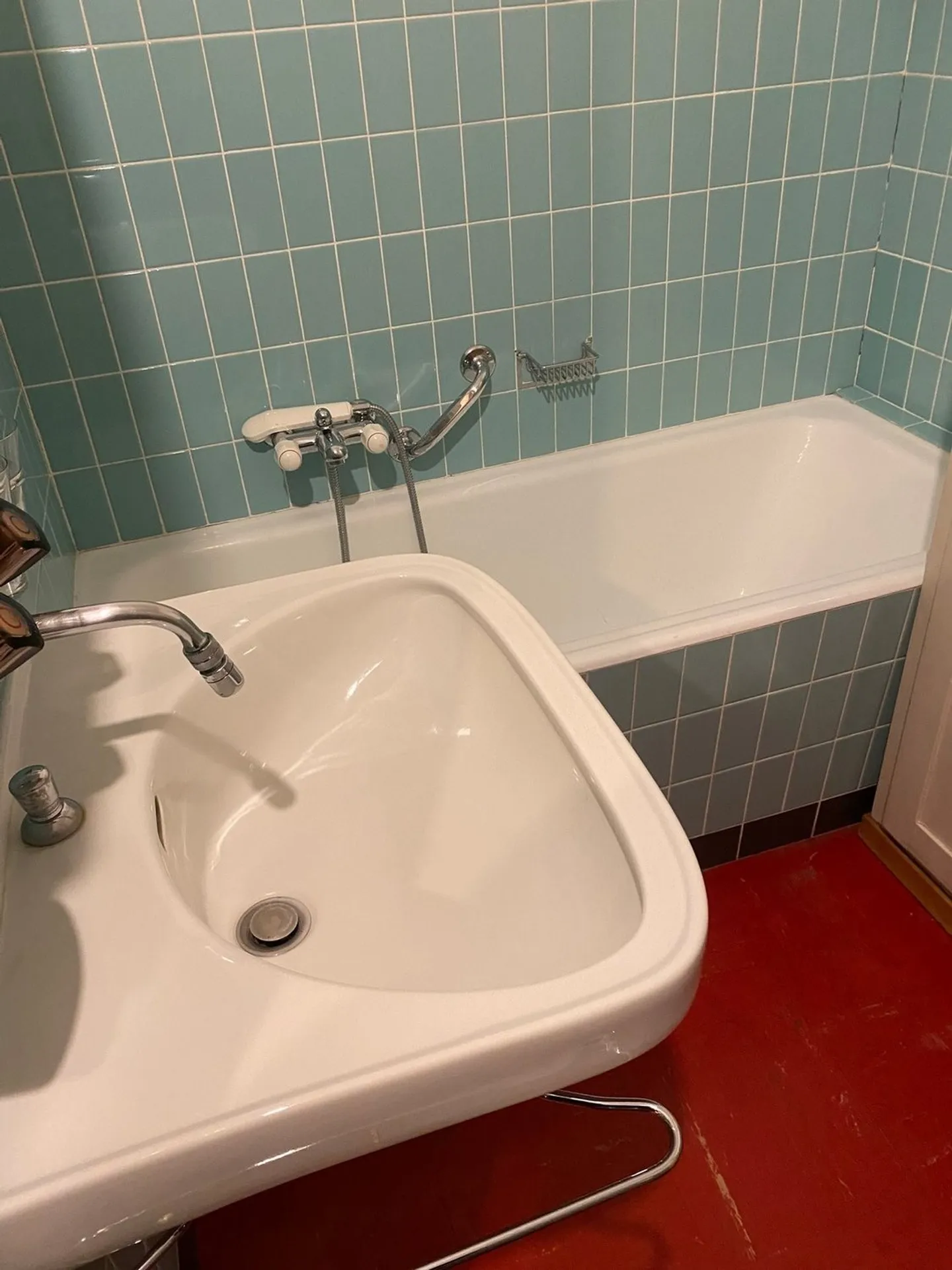 Spazio per idee - Utilizzo temporaneo in una posizione centrale a Biel - Foto 9 di 11