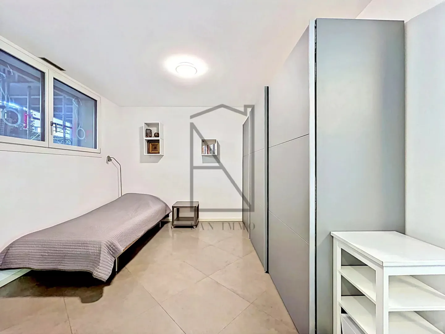 Elegant Triplex Apartment in Saint-Sulpice - Photo 21 of 22
