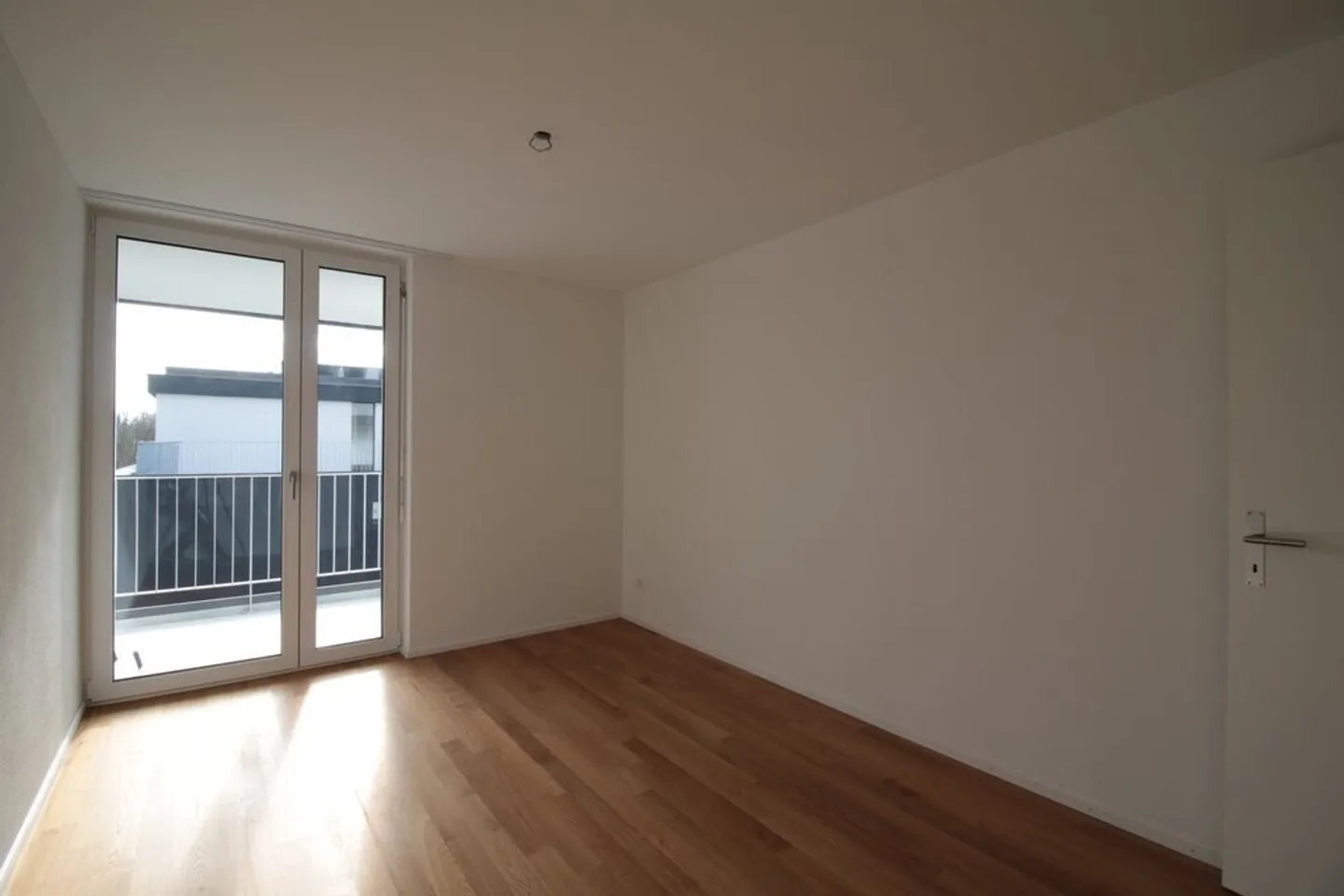 Geräumige 4.5 Zimmer Wohnung - Foto 4 von 7