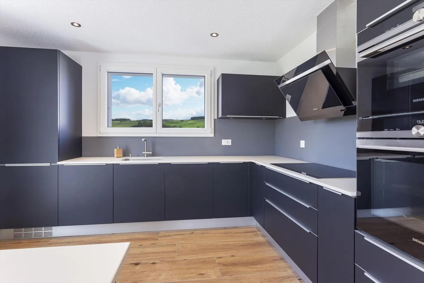 Individual villa 5.5 rooms in Villarepos - Photo 4 of 10