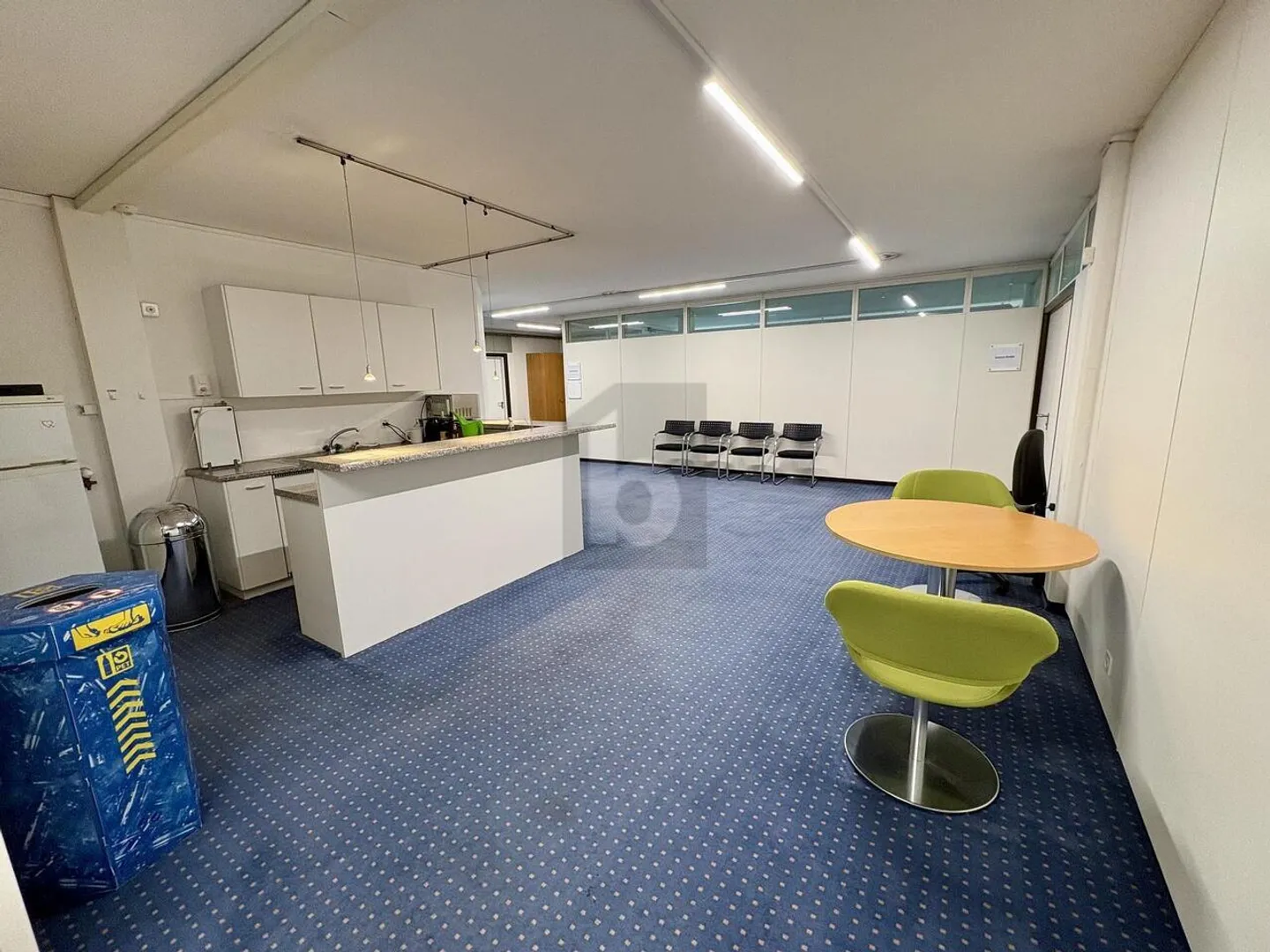 Office Space with Lake View - Photo 4 of 5