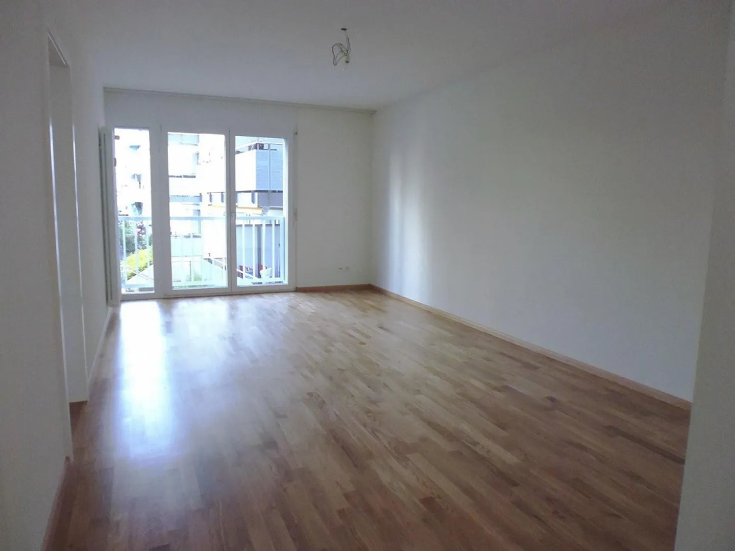 Big City Life in Gundeli - Photo 3 of 8