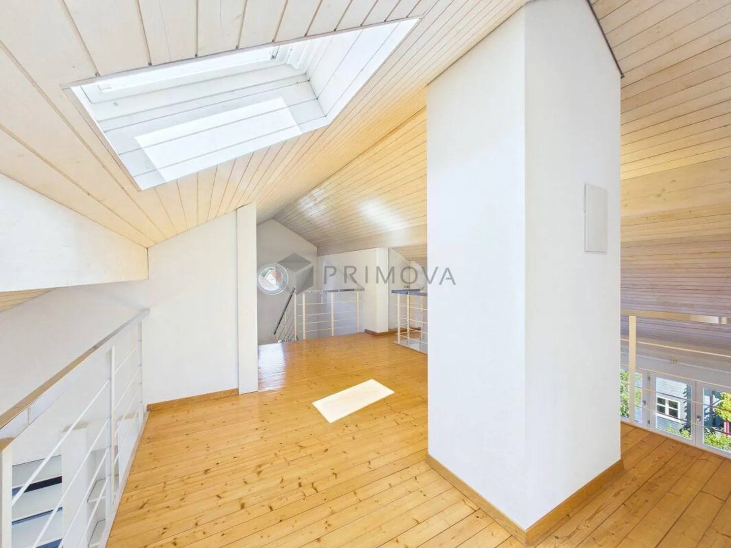 5.5 Room Penthouse Apartment with Gallery and Loggia - Photo 6 of 11
