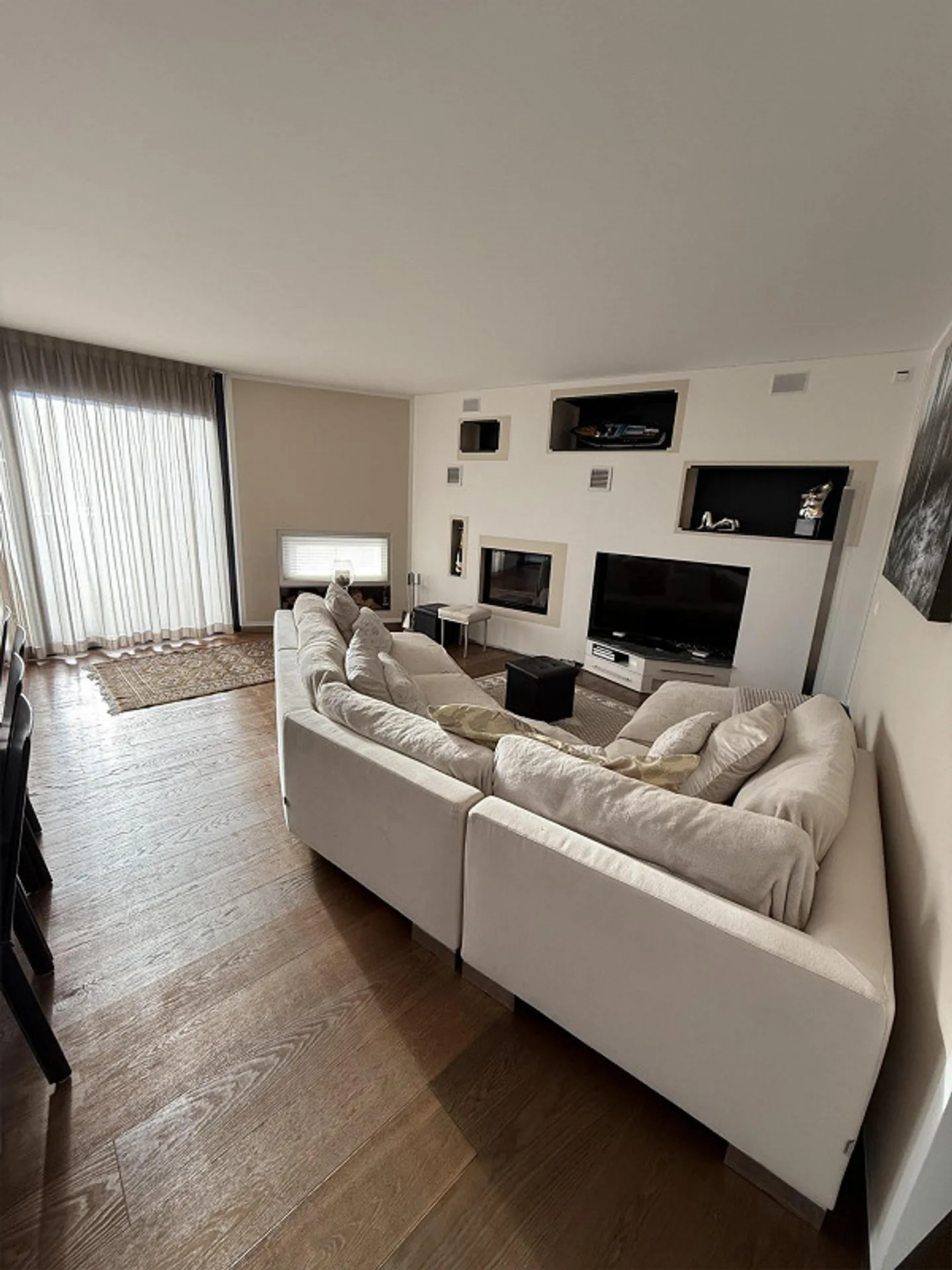 Penthouse moderne avec sauna - Photo 1 sur 19