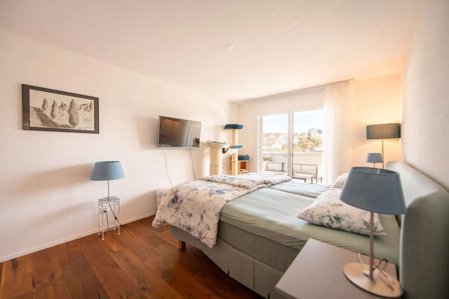 Licht, Raum, Weitblick - moderne 4.5-Zimmer-Attikawohnung mit Jurablick - Foto 10 von 20