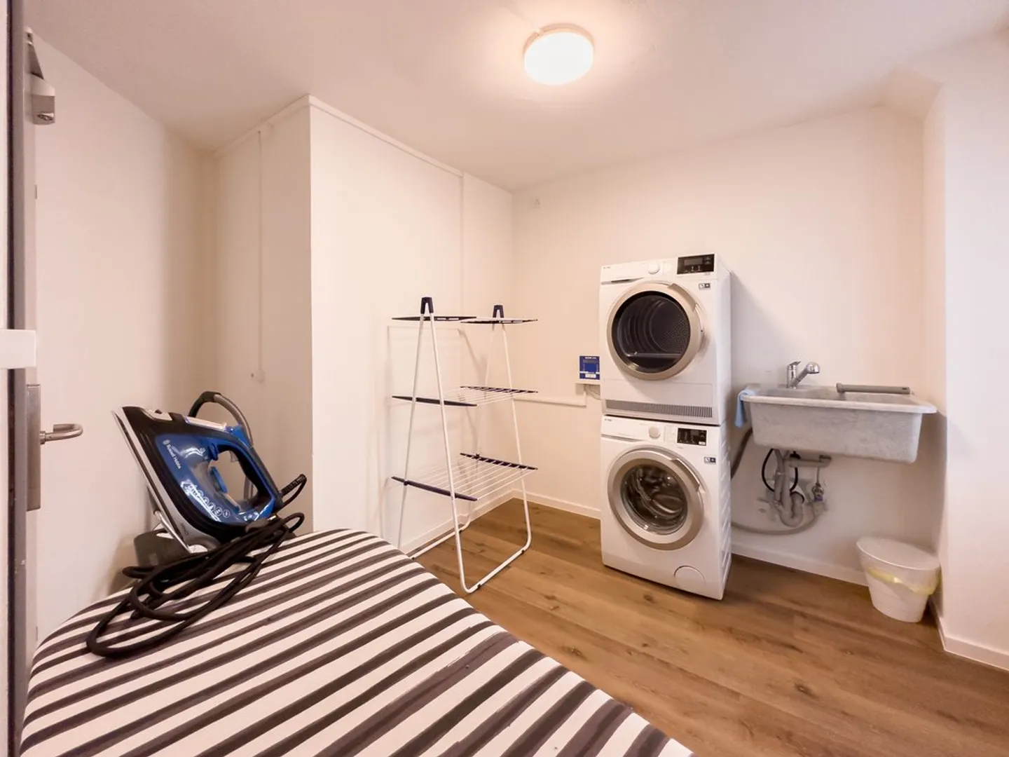 Wohnung mieten - Foto 11 von 12