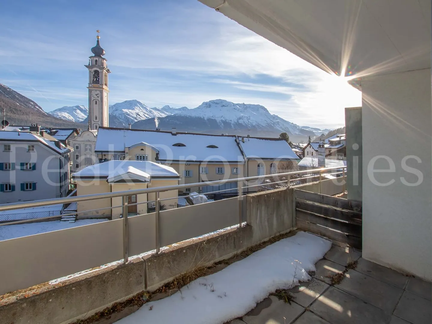 Retraite alpine - Confort élégant sur deux niveaux - Photo 11 sur 12