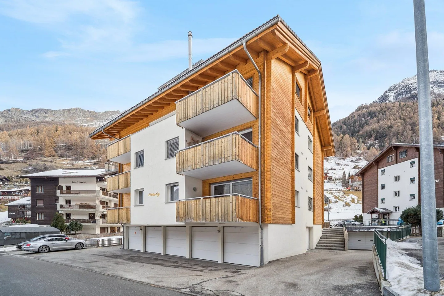 Beautiful second home in the village center of Täsch - Photo 1 of 11