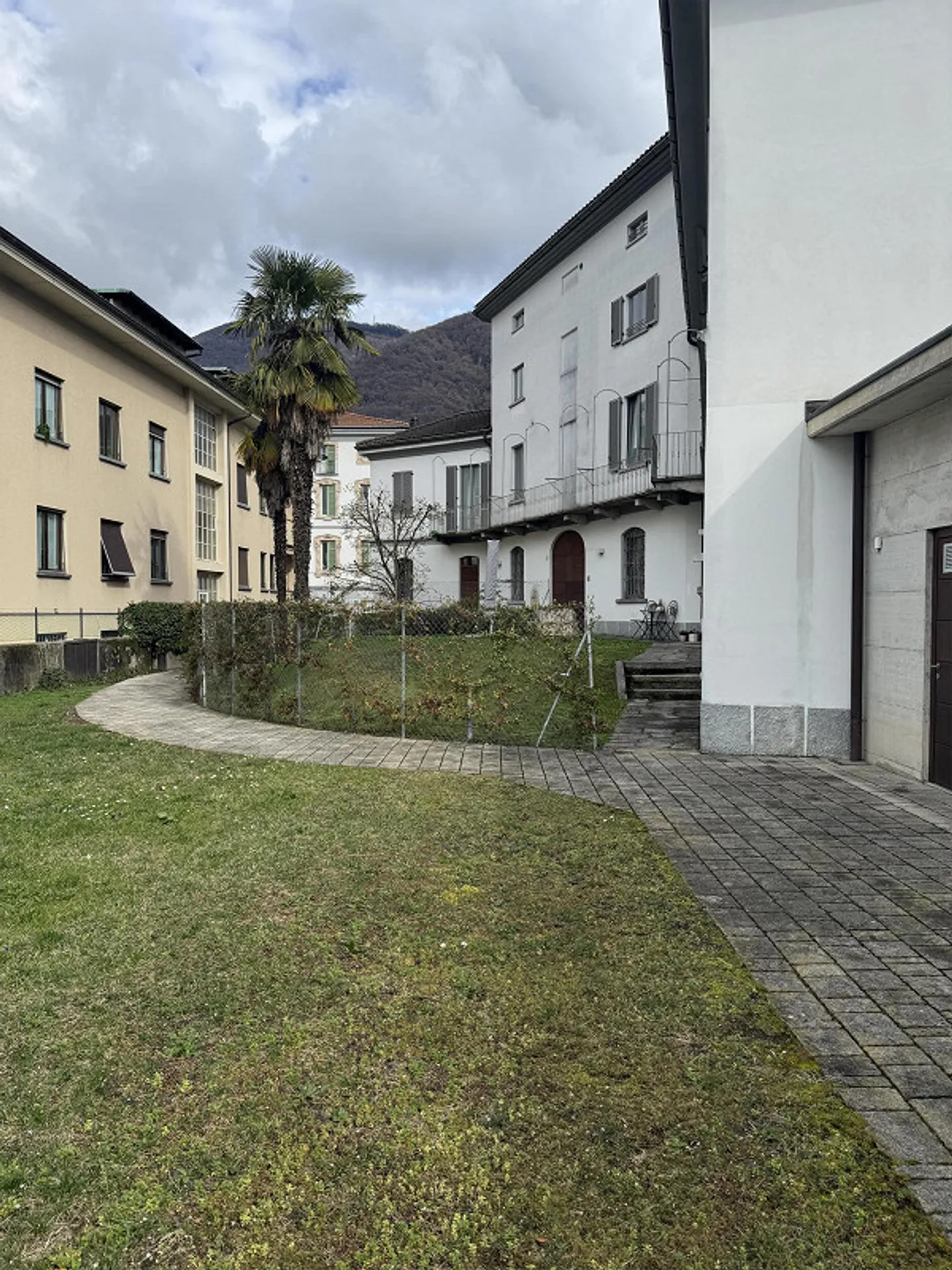 Mendrisio Zentrum – Elegante Wohnung mit privatem Garten - Foto 6 von 22